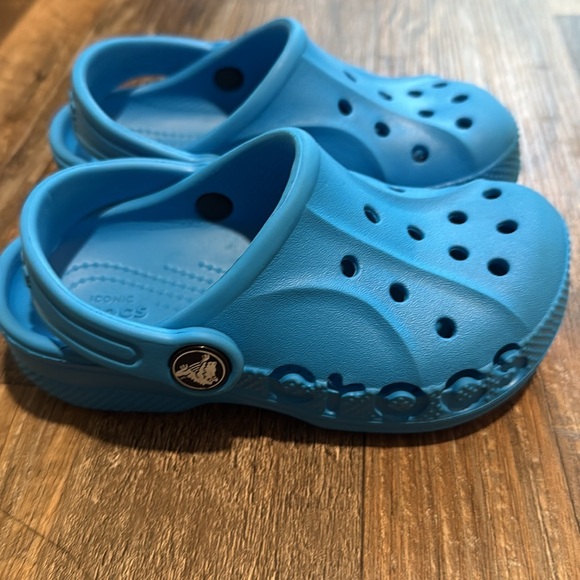 Crocs (Toddler) - Picture 4 of 9